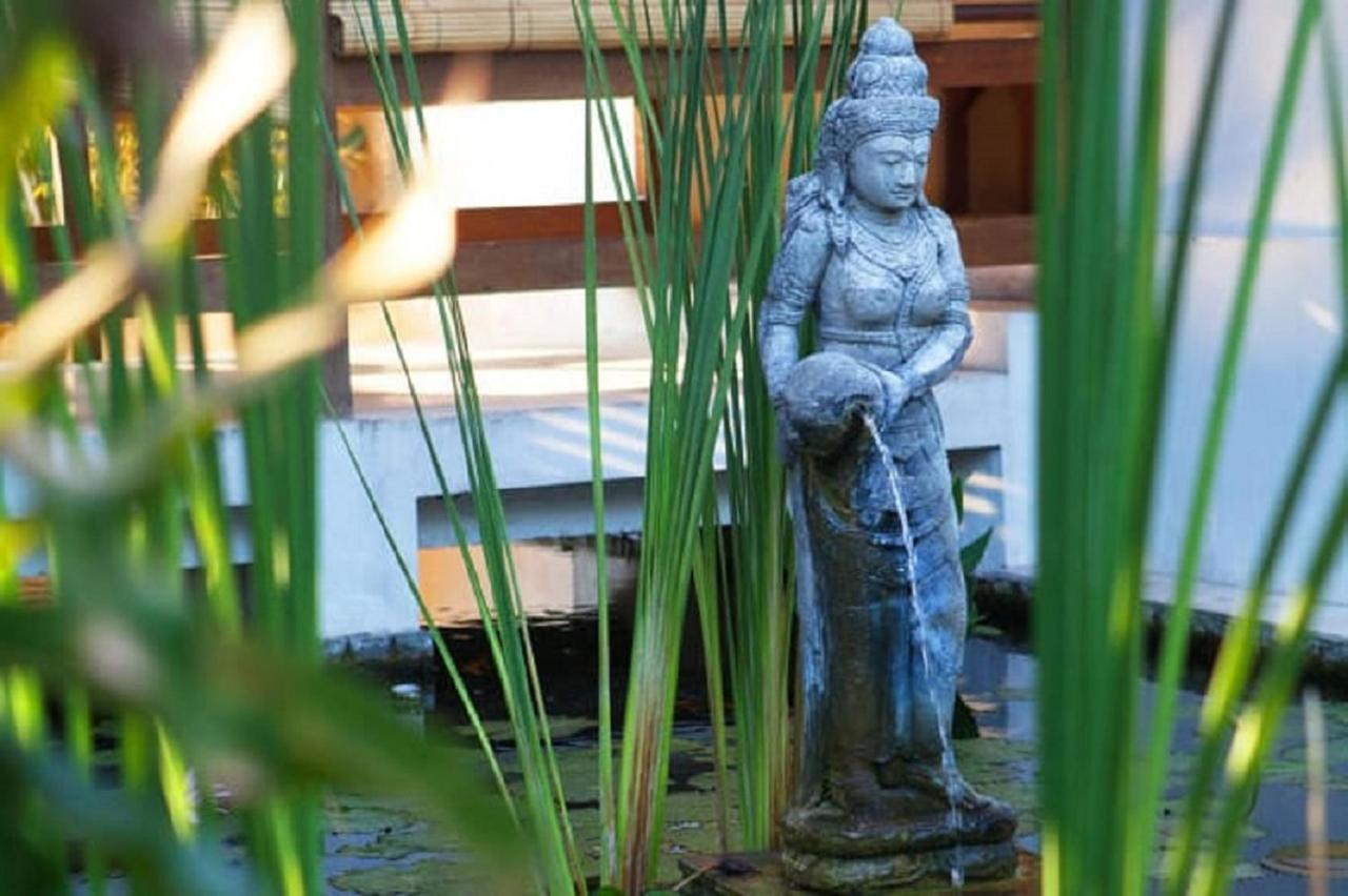 Siddhartha Oceanfront Resort & Spa Bali Кубу Экстерьер фото